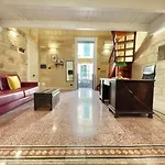 Vohis Luxury House - Fast Wi-fi & Easy Parking Apartment Lecce