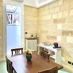 Apartment Vohis Luxury House - Fast Wi-fi & Easy Parking *