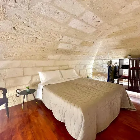Daire Vohis Luxury House - Fast Wi-fi & Easy Parking Lecce
