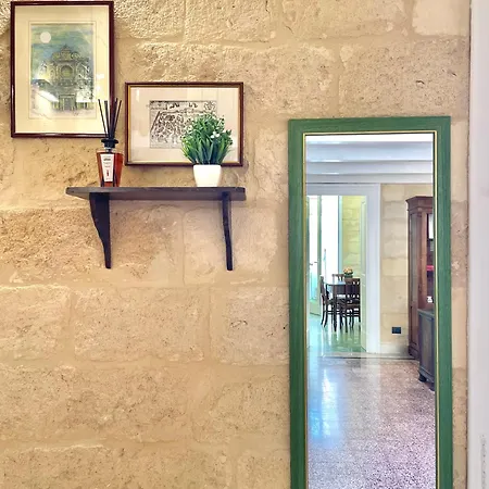 Daire Vohis Luxury House - Fast Wi-fi & Easy Parking Lecce