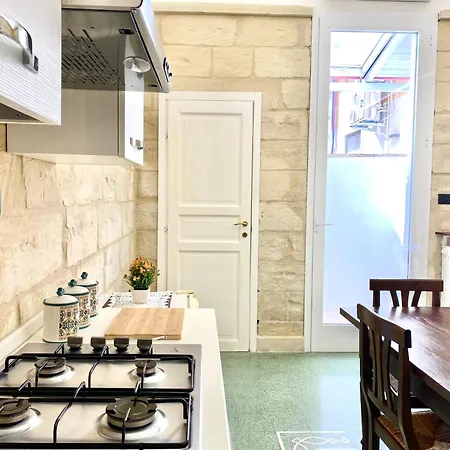 Daire Vohis Luxury House - Fast Wi-fi & Easy Parking *